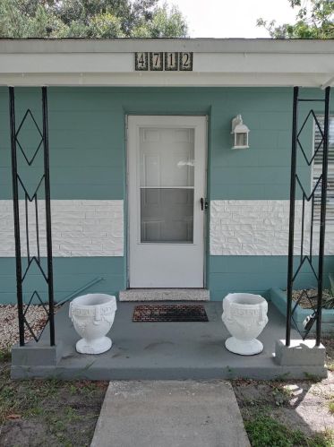 4712 49th Ave, Saint Petersburg, FL 33714-2842