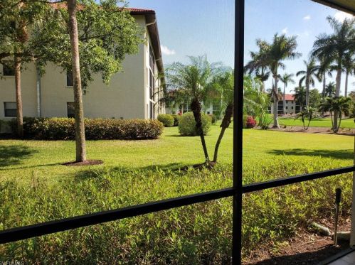 7240 Coventry Ct, Naples, FL 34104-6717