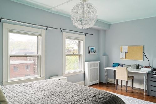 23 Regent Cir, Brookline MA  02445-3355 exterior