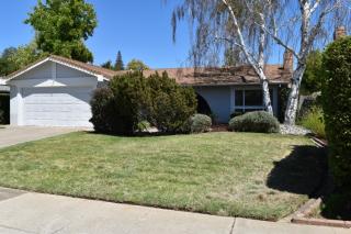 2717 Escobar Way, Sacramento, CA 95827-1123