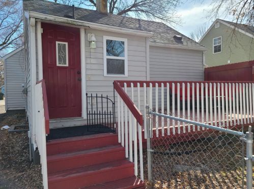 616 15th St, Willmar MN  56201-2936 exterior