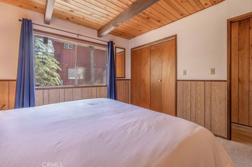 919 Mountain Ln, Big Bear City CA  92314 exterior