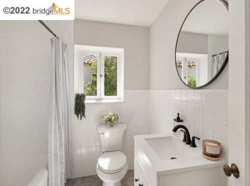 899 Glendome Cir, Oakland CA 94602-1413 exterior