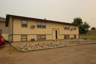1609 12th St, Minot ND  58703-1248 exterior