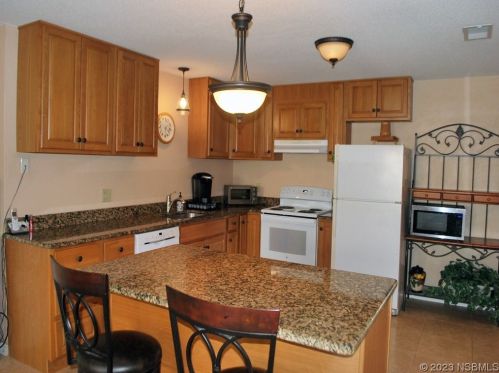 940 Northbrook Dr, Ormond Beach FL  32174-3972 exterior