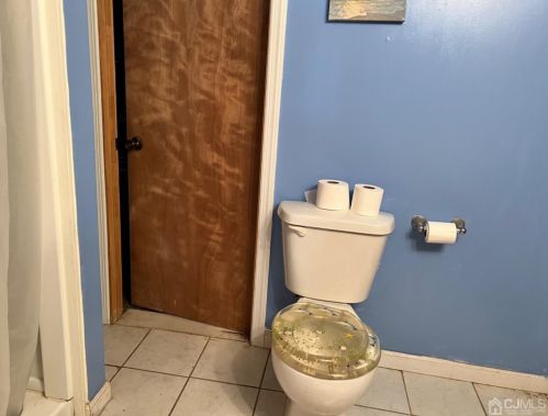 966 Old Bridge Tpke, East Brunswick NJ  08816-3848 exterior