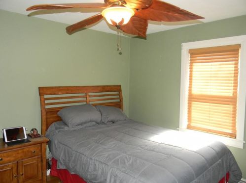 18 Eddy St, Providence RI 02903-1702 exterior