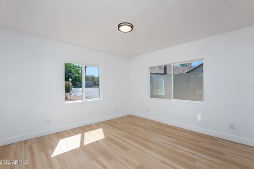 8112 10 Pl, Phoenix AZ 85014-1253 exterior