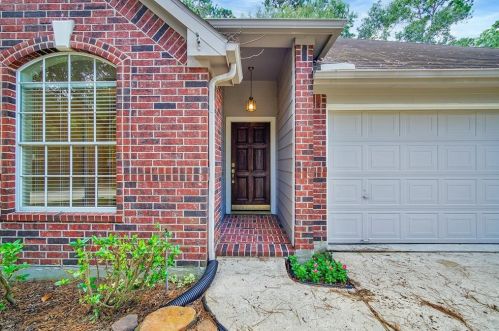 43 Shimmer Pond Pl, Conroe TX  77385-3668 exterior