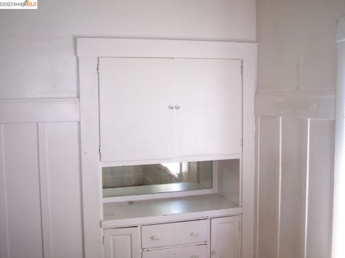 15 Chanslor Ave, Richmond CA  94801-3403 exterior