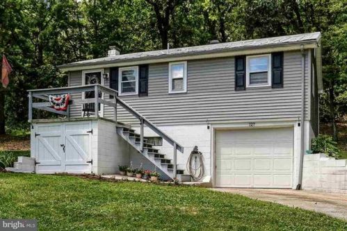 127 Mountain Rd, Shermansdale, PA 17090-9607