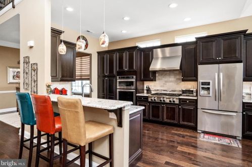 1748 Renaissance Blvd, Yardley PA  19067-6446 exterior