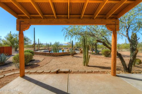 11581 Tortoise Trl, Tucson AZ 85743 exterior