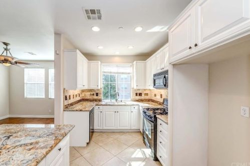 8443 Kendra Loop, Orange CA  92867-1505 exterior