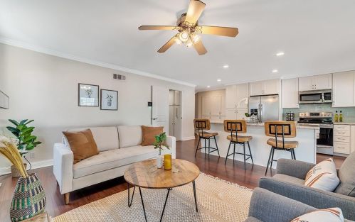 7180 Orchard Dr, Gilroy CA  95020-6307 exterior