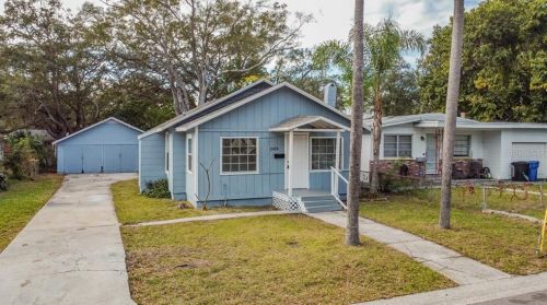2425 Auburn St, Saint Petersburg, FL 33712-3417