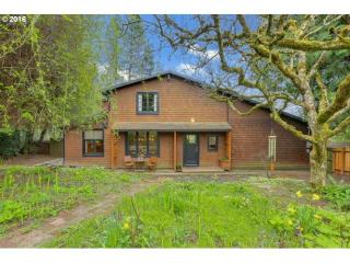 10316 Thompson Rd, Portland, OR 97229-3824