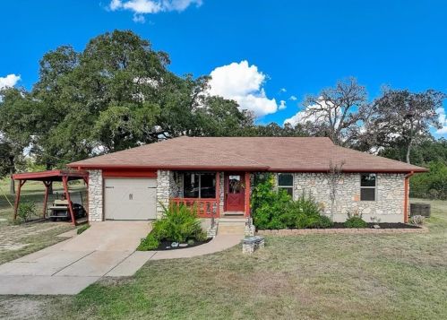 156 Lake View Dr, Lost Pines, TX 78612-3036