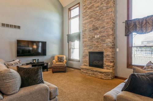 9009 96th Pl, Dyer IN  46373-8972 exterior