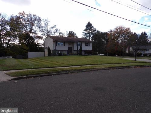 164 Midland Ave, Norristown, PA 19403-1284