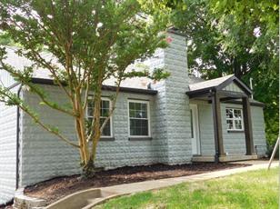 4304 Woodlawn Pike, Knoxville, TN 37920-4345
