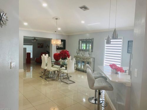 3521 18th Ave, Naples, FL 34120-5513