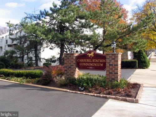 301 Byberry Rd, Philadelphia PA 19116-1947 exterior