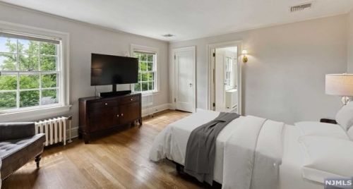 85 Undercliff Rd, Montclair NJ  07042-1616 exterior