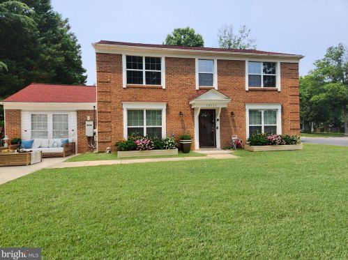 15711 Alameda Dr, Bowie, MD 20716-1330
