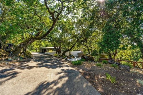 4833 Skycrest Way, Santa Rosa CA  95405-8798 exterior