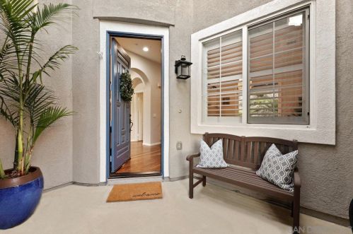 1549 Fairway Vis, Encinitas CA  92024-1295 exterior