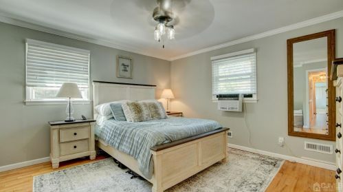 18 Sandalwood Dr, East Brunswick NJ  08816-4047 exterior
