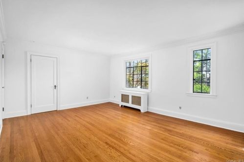 9 Rutland Rd, Scarsdale NY  10583-3508 exterior