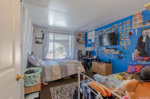 458 Lingard St, Lancaster CA 93535-3121 exterior