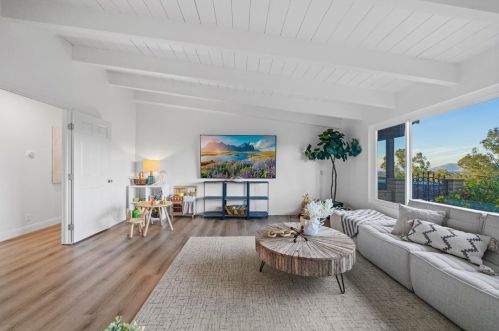 39386 Chaparral Dr, Temecula CA  92592-8822 exterior
