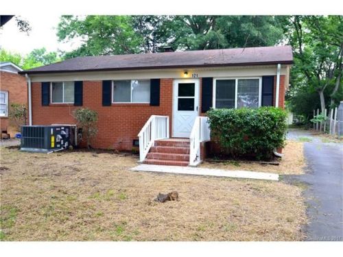 121 Olive St, Pineville, NC 28134-8554