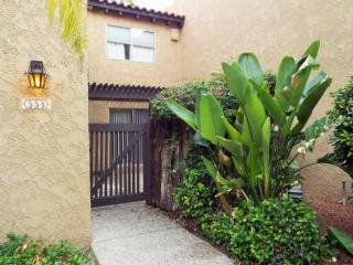 558 Dodge Blvd, Tucson, AZ 85716-5162