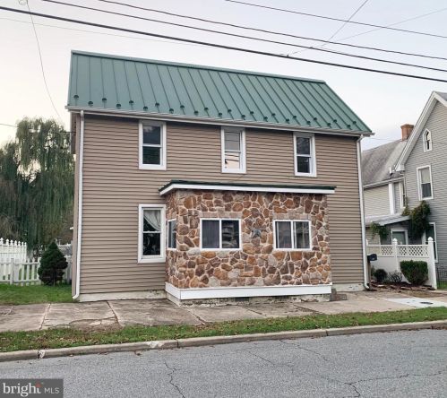 306 Washington St, Slaughter Beach, DE 19963-2815