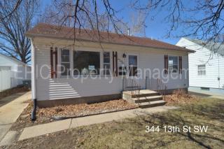 344 13th St, Cedar Rapids IA  52404-1844 exterior