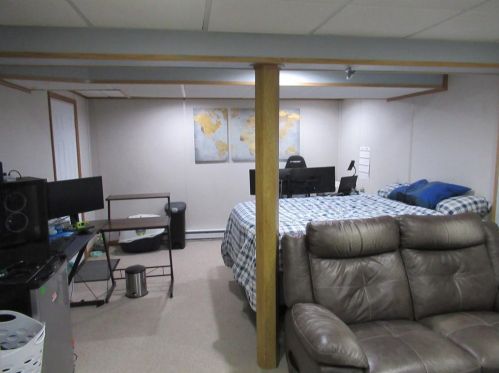 67 Standring St, Cumberland RI  02864-5221 exterior