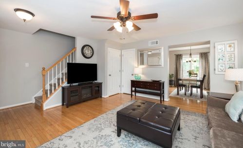 101 Providence Ct, Harleysville PA  19438-3621 exterior