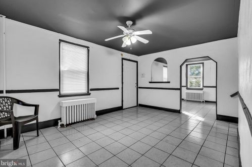 1003 Ironside Rd, Camden NJ  08104-2844 exterior