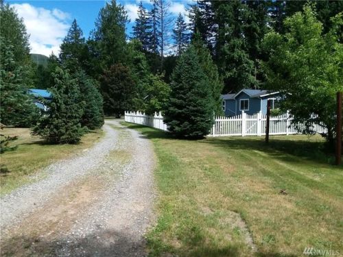 226 Baker Rd, Randle, WA 98377