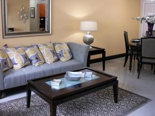 5500 Washington St, Hollywood FL  33021-8063 exterior