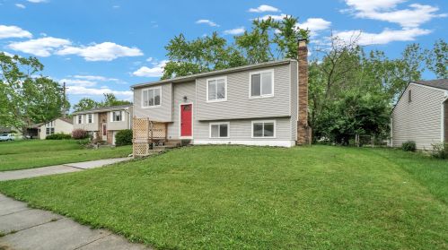 2438 Amethyst Ln, Darbydale, OH 43123-1104
