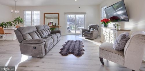 710 Hornblende Ave, Kennett Sq PA  19348-3638 exterior