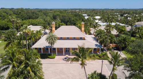 6520 Martinique Way, Vero Beach FL  32967-7575 exterior