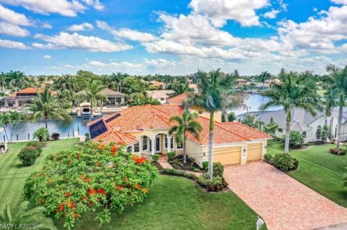 2305 50th St, Cape Coral, FL 33914-6793