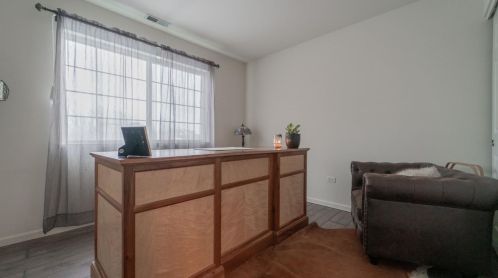 11104 Tennessee St, Crown Point IN 46307-8055 exterior