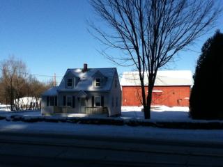 87 Fitchville Rd, Bozrah CT  06334-1109 exterior